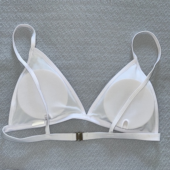 ๐โค๏ธ๐บ๐ธJuly 4th Sale! ๐บ๐ธ๐โค๏ธ Triangle Tropical Print Bikini Set - Picture 3 of 9